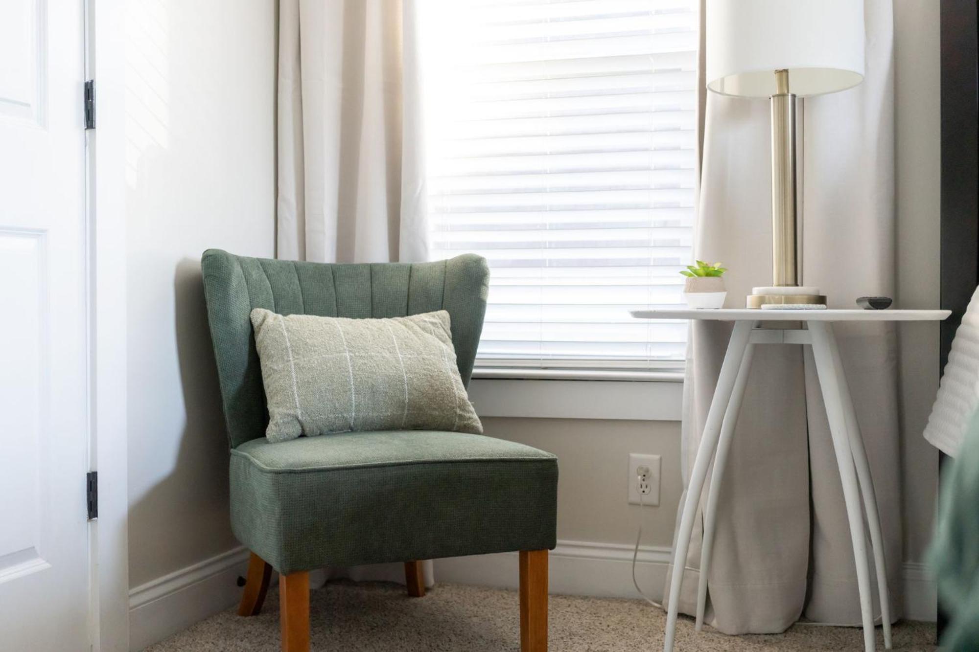 Downtown Wilmington Home ~ Pet Friendly Экстерьер фото